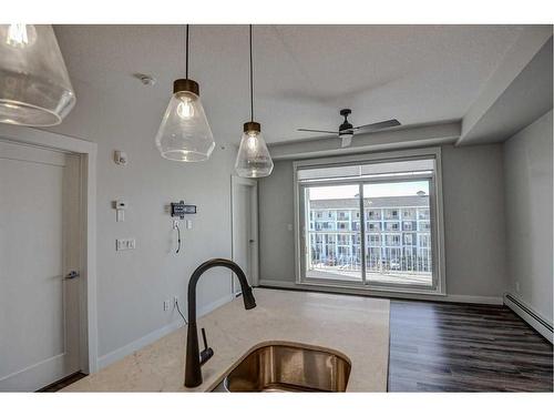 424-400 Auburn Meadows Common Se, Calgary, AB - Indoor Photo Showing Kitchen