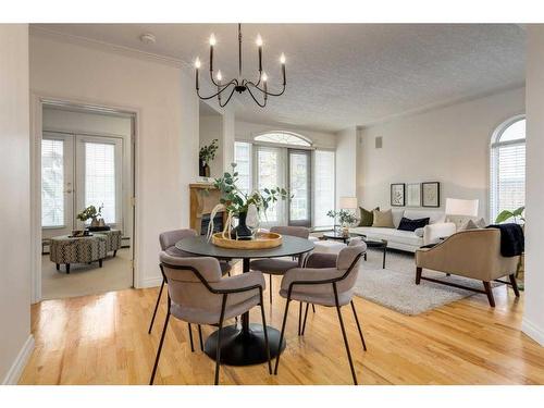 201-1315 12 Avenue Sw, Calgary, AB - Indoor Photo Showing Dining Room