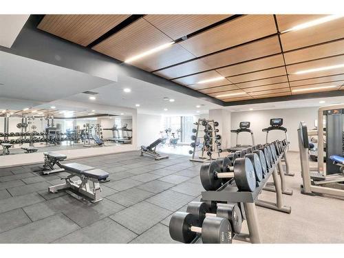 2601-1122 3 Street Se, Calgary, AB - Indoor Photo Showing Gym Room