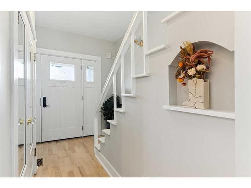 226 7 Street Ne, Calgary, AB - Indoor Photo Showing Other Room