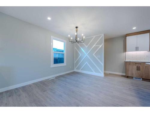 7447 Huntertown Crescent Nw, Calgary, AB - Indoor