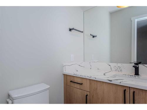 7447 Huntertown Crescent Nw, Calgary, AB - Indoor Photo Showing Bathroom