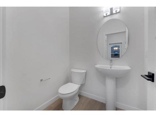 147 South Shore Court, Chestermere, AB - Indoor Photo Showing Bathroom