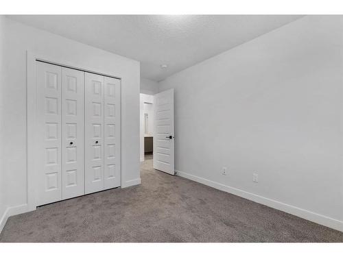 147 South Shore Court, Chestermere, AB - Indoor Photo Showing Other Room