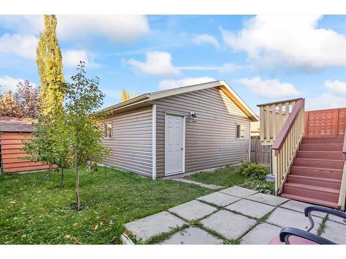 327 Shawbrooke Circle Sw, Calgary, AB - Outdoor