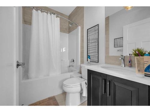 133 Corner Meadows Way Ne, Calgary, AB - Indoor Photo Showing Bathroom