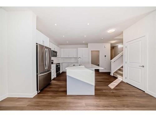 2066 Fowler Road Sw, Airdrie, AB - Indoor Photo Showing Kitchen