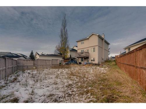 117 Coral Springs Bay Ne, Calgary, AB - Outdoor