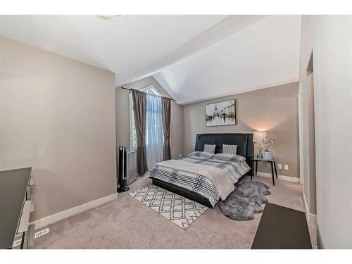 608 Skyview Ranch Grove Ne, Calgary, AB - Indoor Photo Showing Bedroom