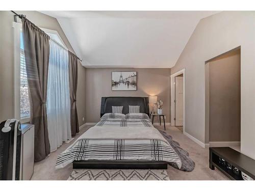 608 Skyview Ranch Grove Ne, Calgary, AB - Indoor Photo Showing Bedroom