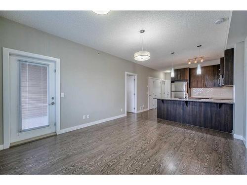 304-8 Sage Hill Terrace Nw, Calgary, AB - Indoor Photo Showing Kitchen