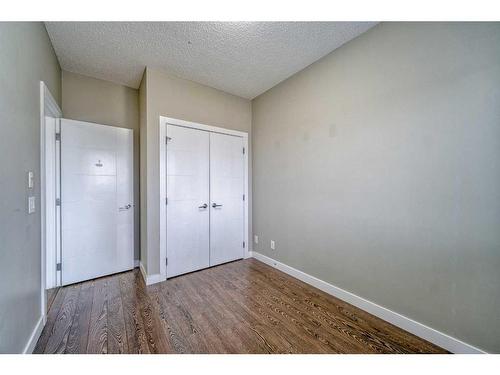 304-8 Sage Hill Terrace Nw, Calgary, AB - Indoor Photo Showing Other Room