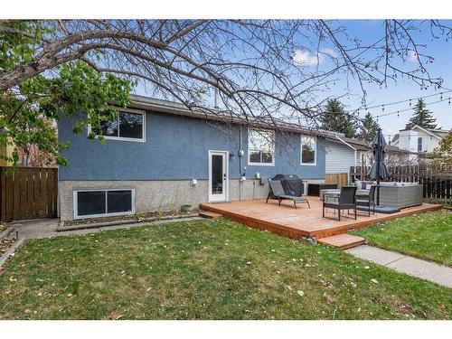 10619 Oakmoor Way Sw, Calgary, AB - Outdoor With Deck Patio Veranda