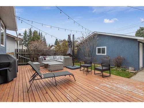 10619 Oakmoor Way Sw, Calgary, AB - Outdoor With Deck Patio Veranda With Exterior