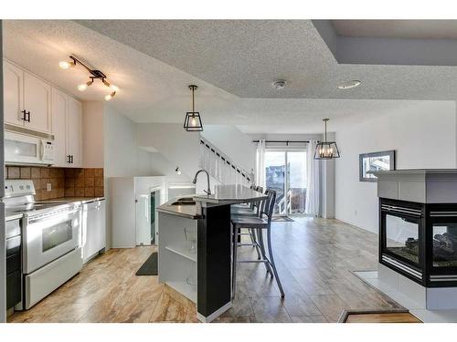 45 Prestwick Avenue Se, Calgary, AB - Indoor Photo Showing Kitchen