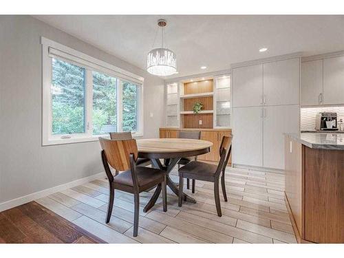 3727 37 Street Nw, Calgary, AB - Indoor Photo Showing Dining Room