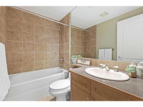 1905-836 15 Avenue Sw, Calgary, AB - Indoor Photo Showing Bathroom