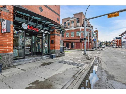 1905-836 15 Avenue Sw, Calgary, AB - Outdoor