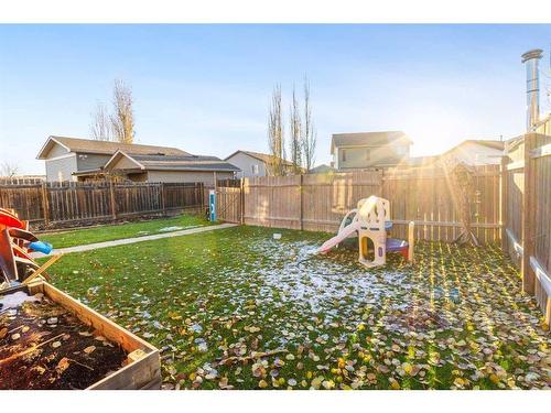 209 Valarosa Place, Didsbury, AB - Outdoor With Backyard