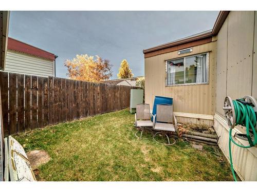 273-3223 83 Street Nw, Calgary, AB 