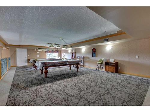 245-6868 Sierra Morena Boulevard Sw, Calgary, AB - Indoor Photo Showing Other Room