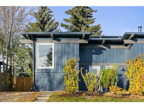 607 Sabrina Road Sw, Calgary, AB - Outdoor