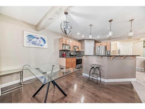 257 Bridlemeadows Common Sw, Calgary, AB - Indoor