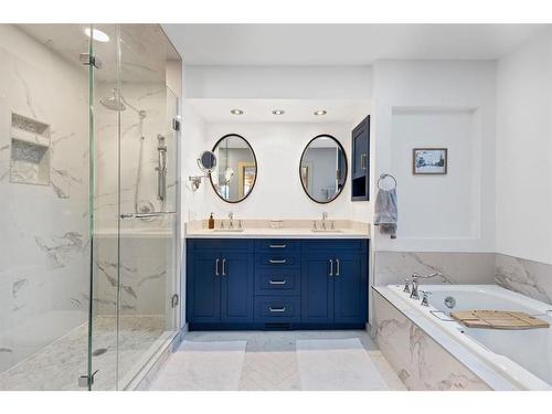 615 23 Avenue Sw, Calgary, AB - Indoor Photo Showing Bathroom