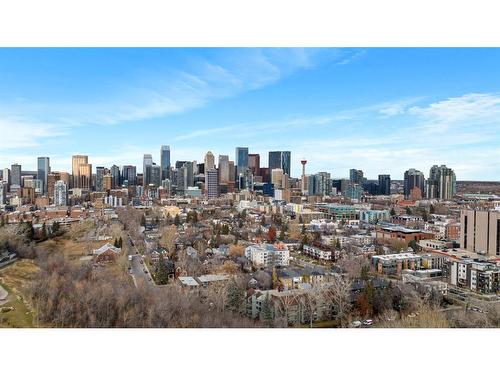 615 23 Avenue Sw, Calgary, AB - Outdoor With View