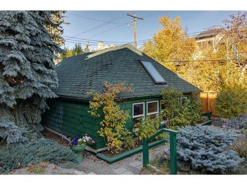 1911 11 Street Sw, Calgary, AB - Outdoor