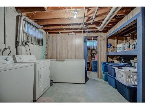 9131 Academy Drive Se, Calgary, AB - Indoor Photo Showing Laundry Room