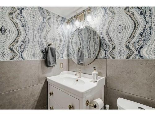 402-537 14 Avenue Sw, Calgary, AB - Indoor Photo Showing Bathroom