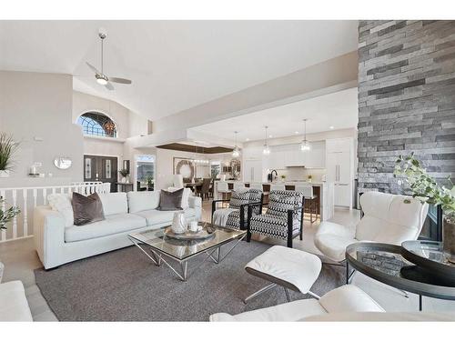 27 Meadow Pointe Drive, Heritage Pointe, AB - Indoor Photo Showing Living Room