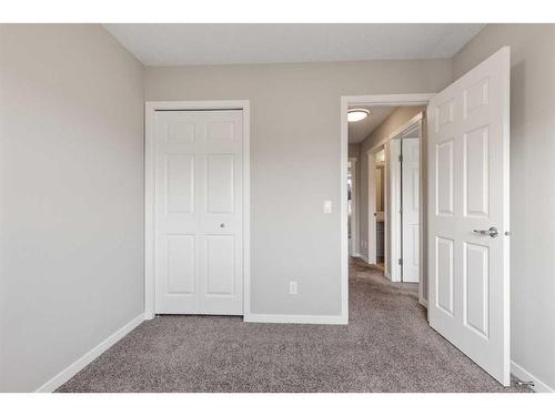 194 Masters Avenue Se, Calgary, AB - Indoor