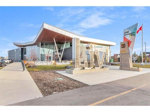 3406-350 Livingston Common Ne, Calgary, AB - Outdoor