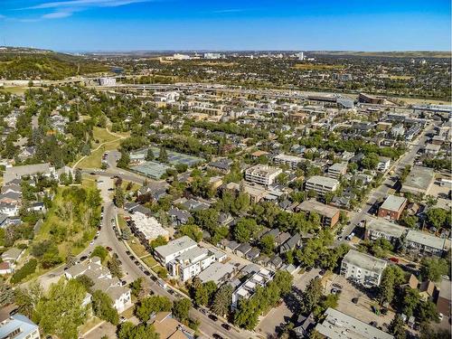 5-1608 16 Avenue Sw, Calgary, AB - Outdoor With View