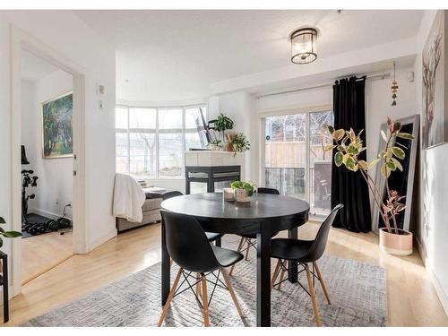 323-1800 14A Street Sw, Calgary, AB - Indoor Photo Showing Dining Room