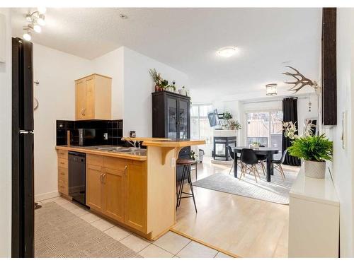 323-1800 14A Street Sw, Calgary, AB - Indoor