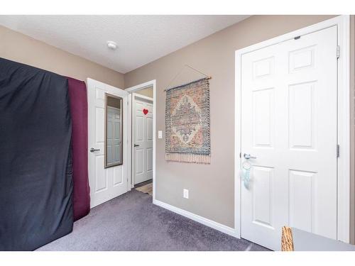 1152 140 Avenue Nw, Calgary, AB - Indoor