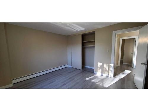 302-1524 15 Avenue Sw, Calgary, AB - Indoor Photo Showing Other Room