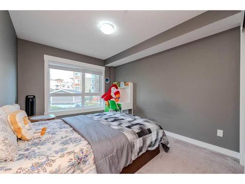 3203-302 Skyview Ranch Drive Ne, Calgary, AB - Indoor Photo Showing Bedroom