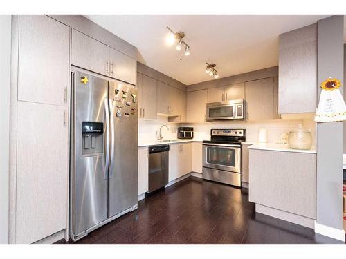 3203-302 Skyview Ranch Drive Ne, Calgary, AB - Indoor Photo Showing Kitchen With Stainless Steel Kitchen