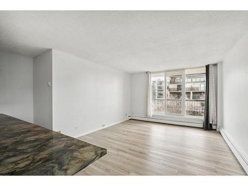 505-1312 13 Avenue Sw, Calgary, AB - Indoor