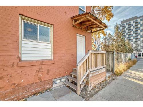 617 1 Avenue Ne, Calgary, AB - Outdoor With Exterior