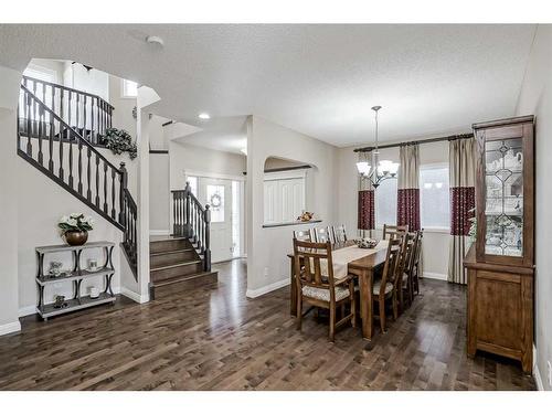 149 Cranridge Terrace Se, Calgary, AB - Indoor Photo Showing Dining Room