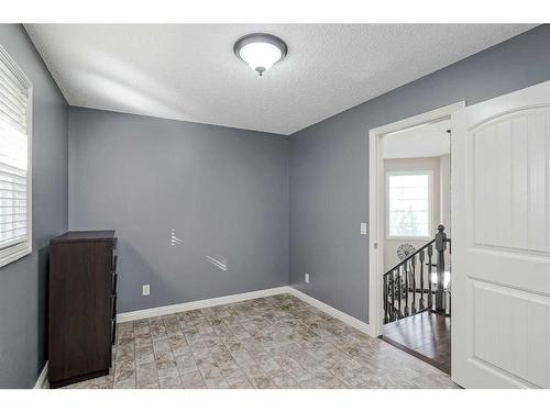 149 Cranridge Terrace Se, Calgary, AB - Indoor Photo Showing Other Room