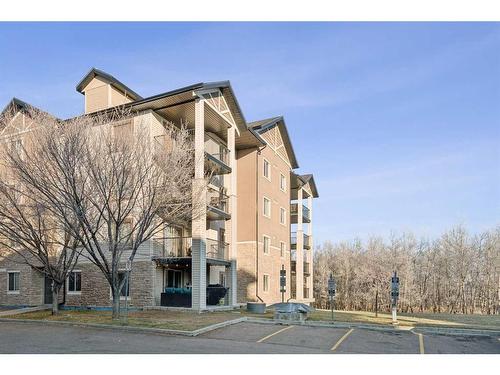 3121-16969 24 Street Sw, Calgary, AB - Outdoor With Facade