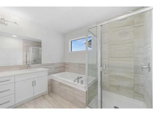 696 Reynolds Crescent Sw, Airdrie, AB - Indoor Photo Showing Bathroom