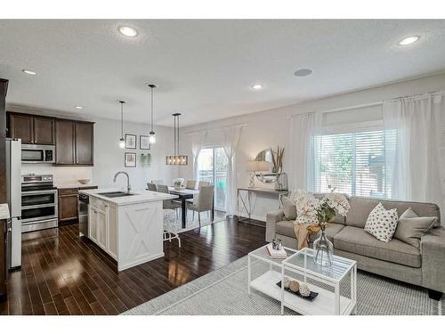 18 Chaparral Valley Place Se, Calgary, AB - Indoor Photo Showing Living Room