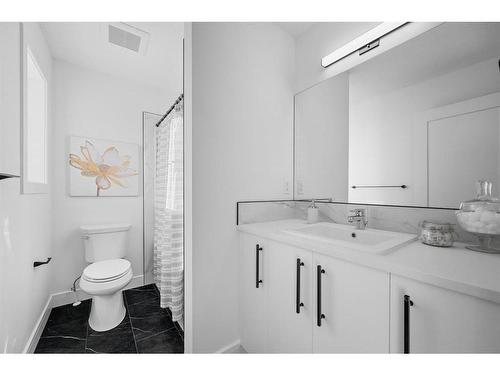 216 Crimson Ridge Place Nw, Calgary, AB - Indoor Photo Showing Bathroom